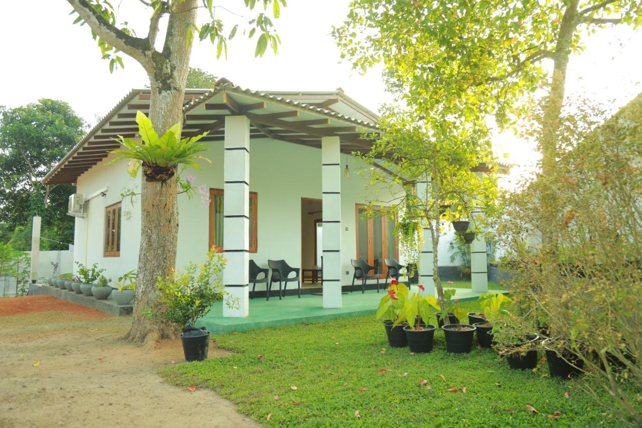Villa Green Heaven Hikkaduwa Bagian luar foto